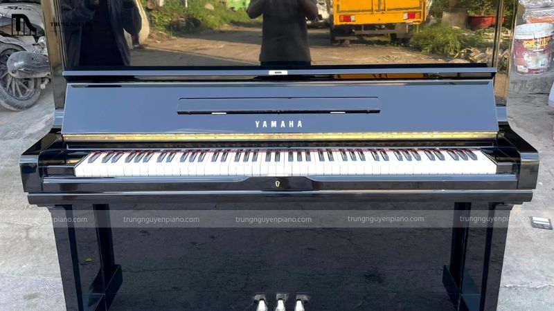 Mua đàn Piano trưng bày: Lợi ích, rủi ro và cách kiểm tra 4 Cách kiểm tra đàn piano cơ trưng bày