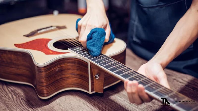 Cách vệ sinh dây đàn guitar