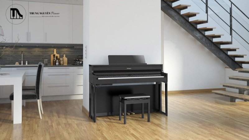Kawai CA49 và Roland HP704 đều là những cây đàn piano điện chất lượng cao