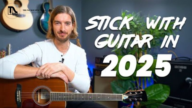 Andy Guitar, do Andy Crowley sáng lập, cung cấp các khóa học guitar đa dạng