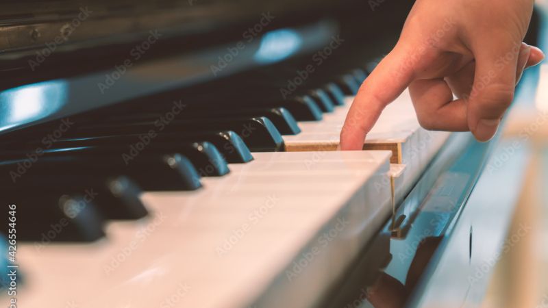 Bước kiểm tra cuối cùng đảm bảo đàn piano hoạt động ổn định