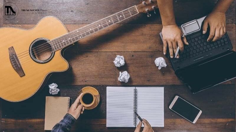 Theo dõi quá trình học tập