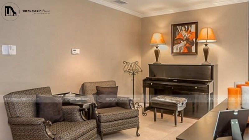Đặt Piano ở vị trí đẹp trong nhà làm tăng tính thẩm mỹ cho toàn bộ nhà