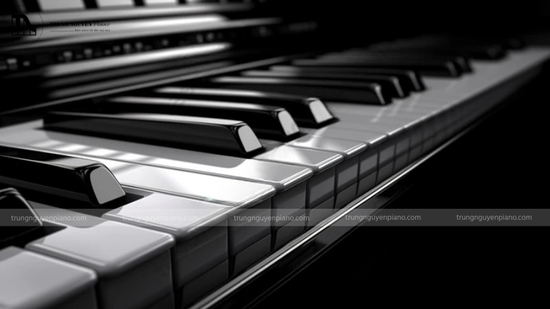 Góc nghiêng dọc theo bàn phím thấy rõ sự đồng đều của các phím