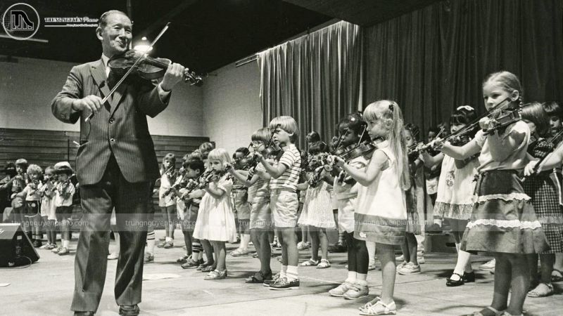 Dr. Shinichi Suzuki và Triết lý giáo dục tài năng âm nhạc