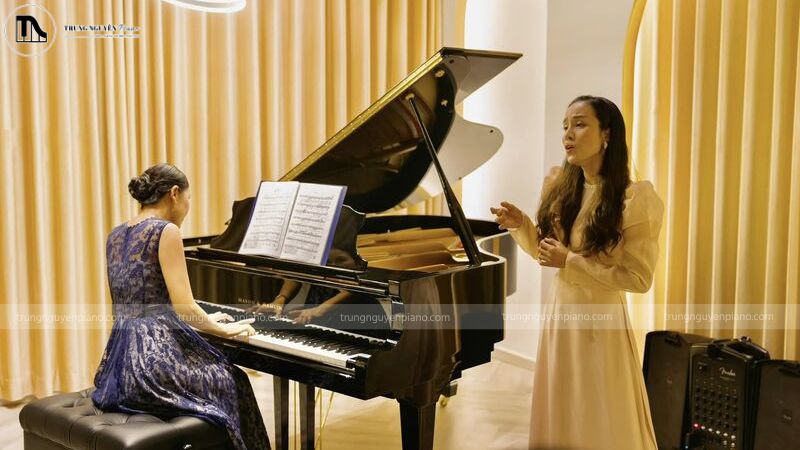 Phương pháp Suzuki Piano mở ra một hành trình âm nhạc nhẹ nhàng, tự nhiên và đầy cảm xúc, đặc biệt phù hợp với trẻ nhỏ.