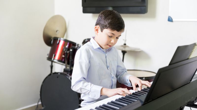 Trải nghiệm chơi đàn liền mạch nhờ piano điện có polyphony