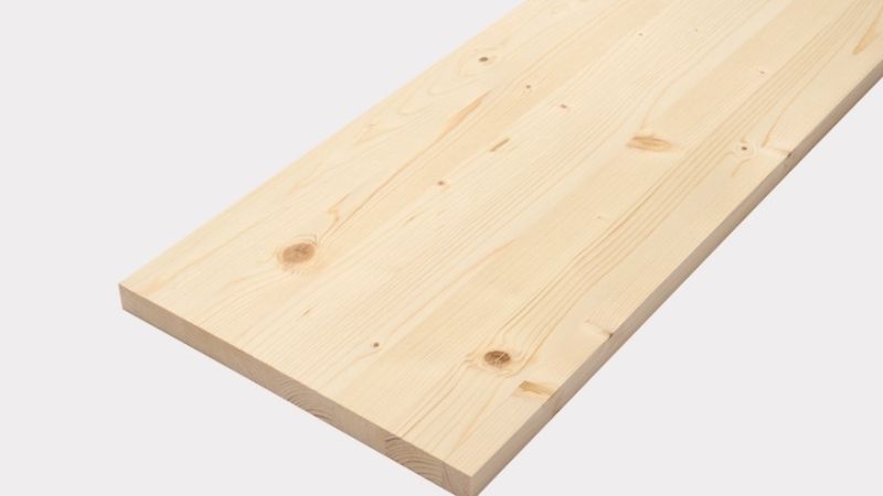 Các thanh gỗ sẽ được dùng để làm bảng cộng hưởng cho đàn