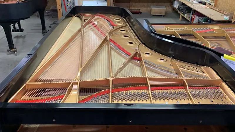 Hãy tìm chỗ đặt đàn piano grand cẩn thận