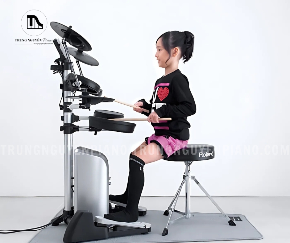 Trống Điện ROLAND HD3 4 Trống Điện ROLAND HD3 tích hợp các bài tập luyện nhịp điệu và metronome thông minh