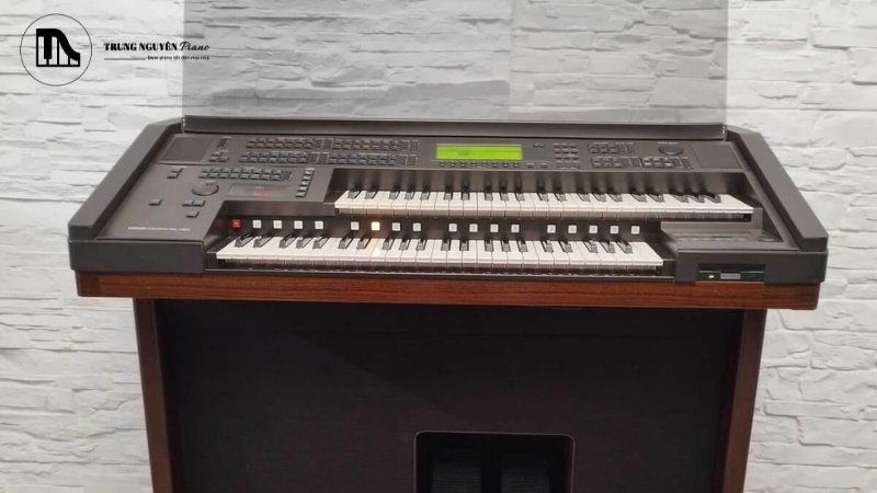 Cả EL-90 và EL-900 đều sử dụng bàn phím FS