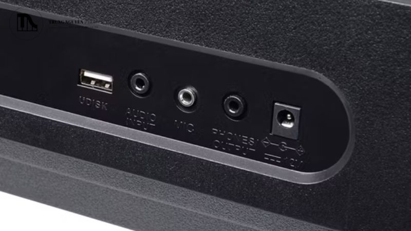 Cáp MIDI 5-pin DIN dùng để kết nối hai thiết bị có cổng MIDI 5-pin với nhau