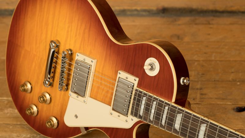 Epiphone Les Paul Standard '50s màu sunburst