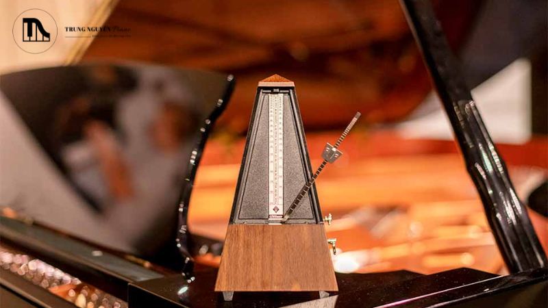 Metronome là công cụ hỗ trợ