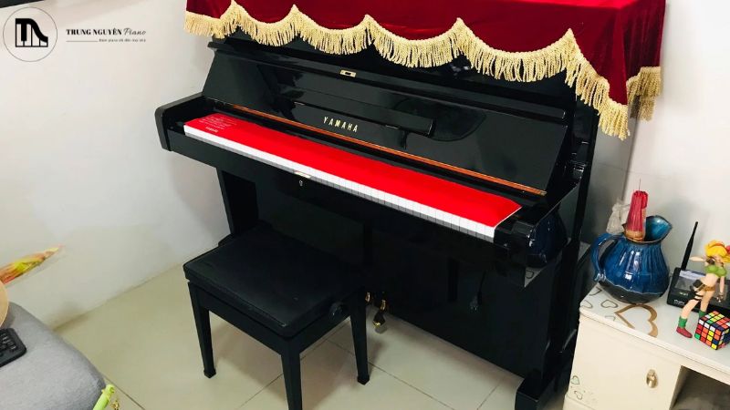 Hướng dẫn sử dụng khăn phủ bàn phím đàn