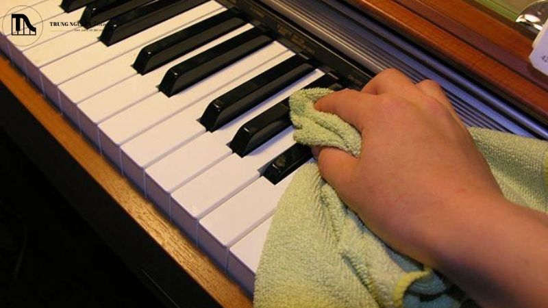 Cách sử dụng và lựa chọn khăn lau đàn piano chuyên dụng