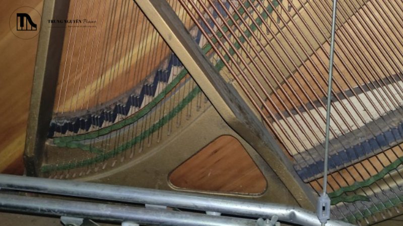 Ống sấy đàn piano: Giải pháp chống ẩm cho piano cơ VN 5 Việc sấy quá khô cũng gây hại nghiêm trọng không kém độ ẩm cao