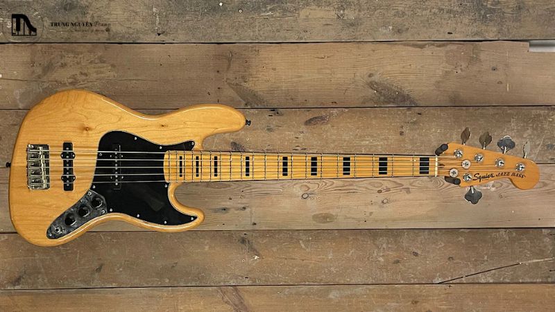 Guitar bass 5 dây Squier Classic Vibe '70s Jazz Bass V