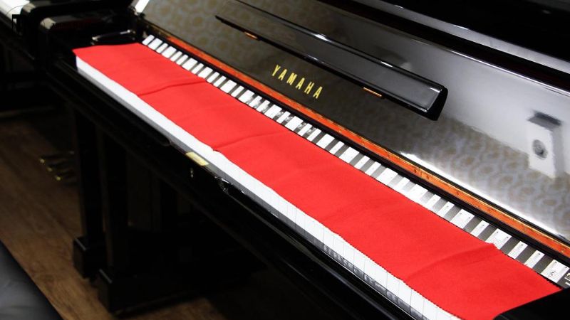 Vì sao nên sử dụng khăn phủ phím đàn piano