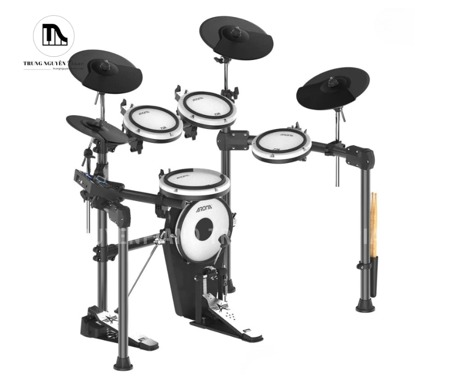 Trống Điện AROMA TDX25 3 Trống Điện AROMA TDX25 gây ấn tượng mạnh mẽ khi trang bị mặt lưới cho tất cả các pad trống