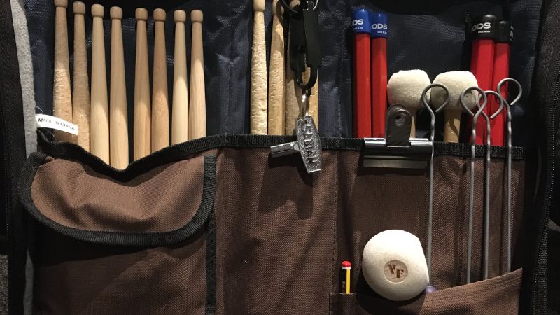 Cẩm nang chọn túi đựng dùi trống & phụ kiện cho người chơi trống 6 Các ngăn trong túi trống chứa đầy đủ phụ kiện cần thiết