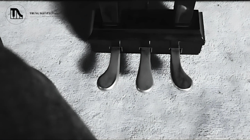 Cách dùng Pedal Sustain piano tinh tế, không bị nhòe tiếng 5 Giữ pedal qua nhiều hợp âm khác nhau