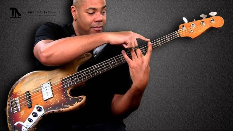 Hãy lắng nghe thật kỹ tiếng kick drum và snare