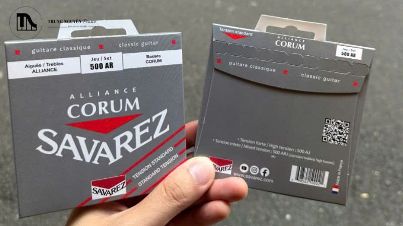 Dây Carbon vs Nylon: So sánh âm thanh & cảm giác cho Guitar Classic 3 Bộ dây Savarez Alliance 500AJ