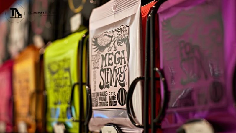 Dây Ernie Ball Paradigm: Đánh giá độ bền, âm sắc & có đáng mua? 2 Ernie Ball đã phát triển công nghệ xử lý bề mặt độc đáo