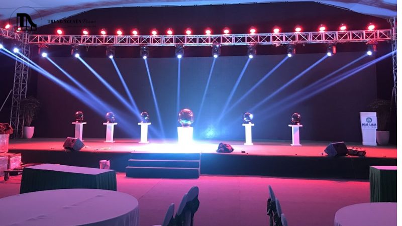 Dịch vụ cho thuê âm thanh, ánh sáng và piano: Nâng tầm đẳng cấp sự kiện 9 Số lượng khách mời, không gian tổ chức