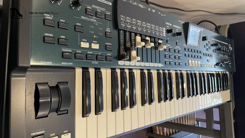 Điểm khiến SK Pro nổi bật so với nhiều đối thủ là hệ thống 9 thanh drawbar vật lý