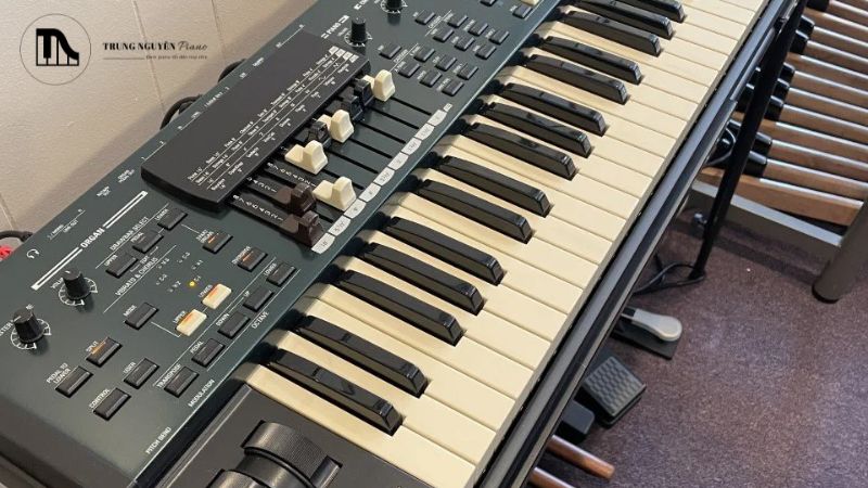 Thiết kế nhỏ gọn, trọng lượng lý tưởng cho sân khấu