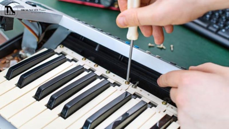 Nên liên hệ kỹ thuật viên khi nào