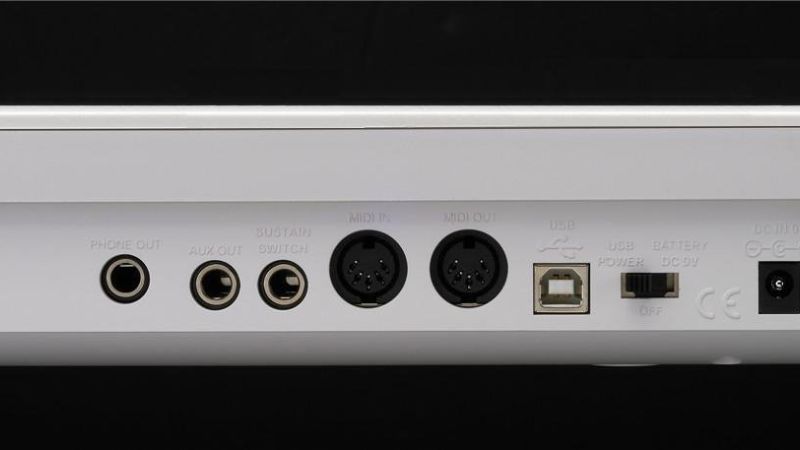 Lỗi phần cứng tại cổng MIDI/USB khiến đàn không nhận tín hiệu từ thiết bị ngoài