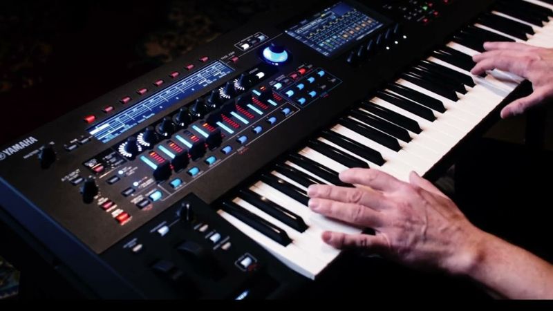 Montage M6 phù hợp nghệ sĩ thích thử nghiệm âm thanh và sáng tạo mới