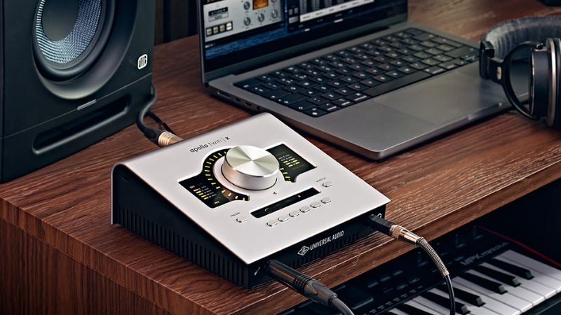 Không cần đầu tư card âm thanh ngoài, giảm chi phí setup phòng thu tại nhà