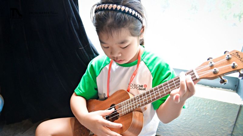 7 dấu hiệu cảnh báo đàn Ukulele cần được chăm sóc đặc biệt 6 Mặt phím bị khô do thiếu độ ẩm