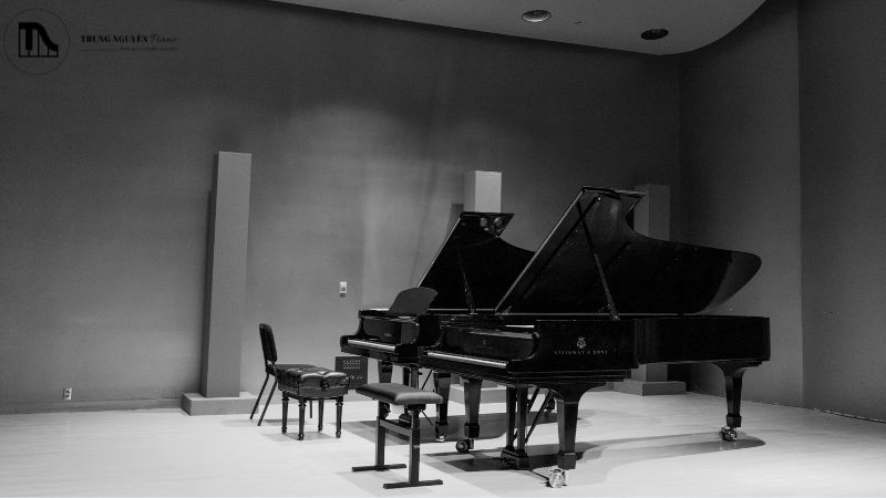 So sánh đàn piano Certified Pre-Owned với đàn cũ thông thường