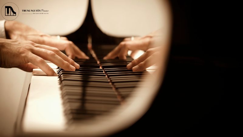 Số serial đàn piano bao nhiêu là đời mới? Hướng dẫn A-Z khi mua đàn cũ 3 Đời mới piano cơ cũ là gì