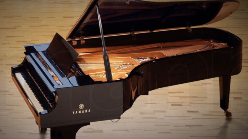 Yamaha CFX, đại diện cho đỉnh cao công nghệ piano Nhật Bản với âm thanh mạnh mẽ