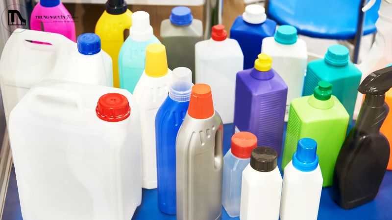 Lưu ý khi tẩy vết keo dính trên bề mặt