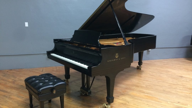 Piano Steinway mang dải động rộng, lý tưởng cho biểu diễn chuyên nghiệp