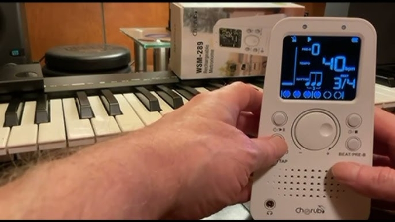 Kiểm tra metronome hoạt động bình thường sau khi lắp pin mới