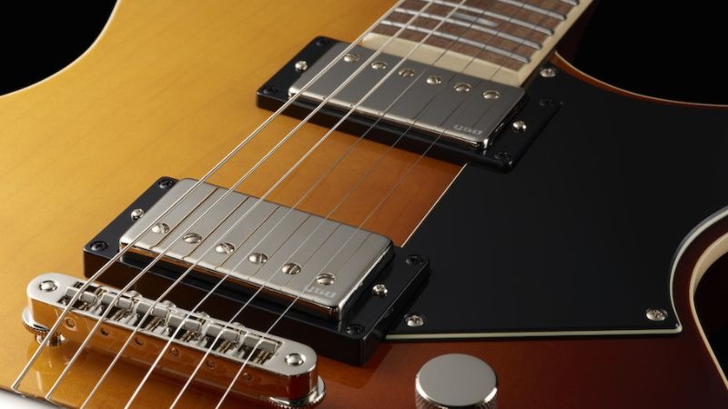 Rỉ sét và lỗi điện tử là sự cố thường gặp ở guitar điện lâu ngày