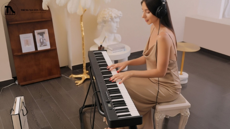 Ai nên mua piano Bora BX20