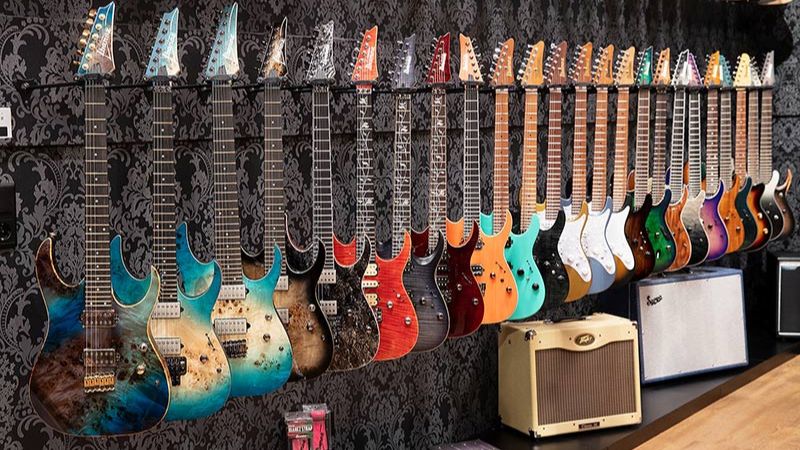 Các dòng đàn guitar điện Ibanez: RG, S, AZ & Cách chọn phù hợp 5 Trải nghiệm thực tế để kiểm tra âm thanh và độ phản hồi