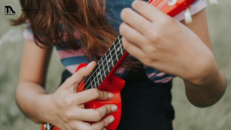 Cách gảy Ukulele cho người mới: Hướng dẫn chi tiết từ A-Z 4 Các mẫu gảy ukulele