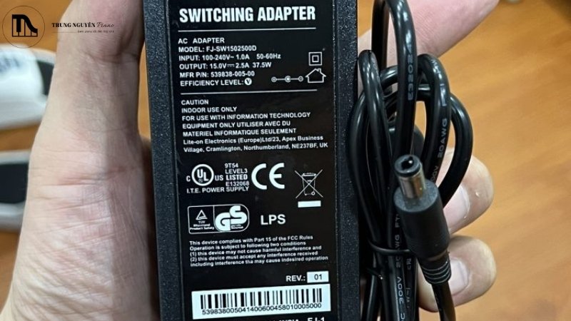 Hướng dẫn chọn Adapter đa năng Piano Điện, Keyboard: Tránh hỏng đàn 2 Thông số cần kiểm tra khi mua adaptor