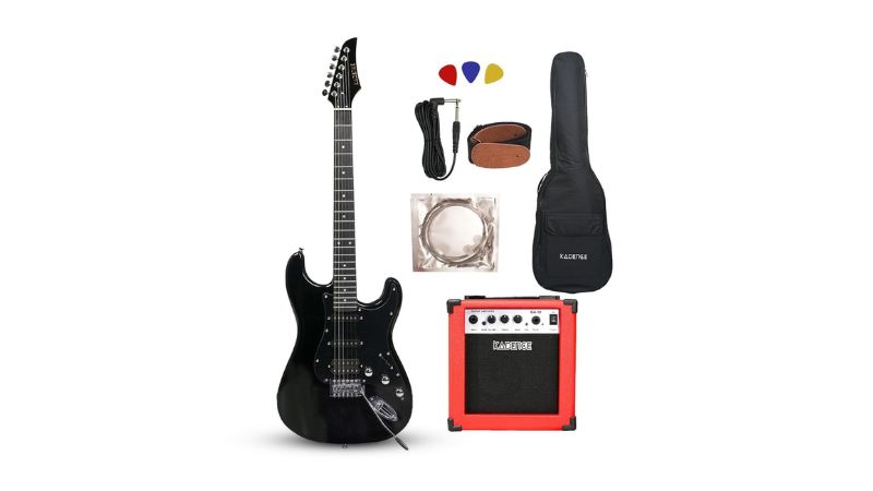Dàn phụ kiện guitar điện đơn giản, thiết yếu cho tập luyện và biểu diễn cá nhân