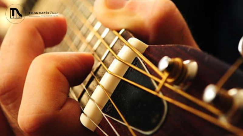 Rỉ sét nghiêm trọng, không thể làm sạch.